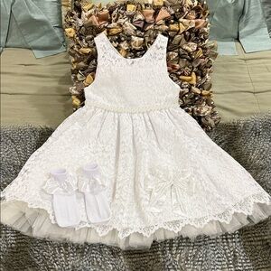 American Princess kids dress size 6 & socks & bow price is firm